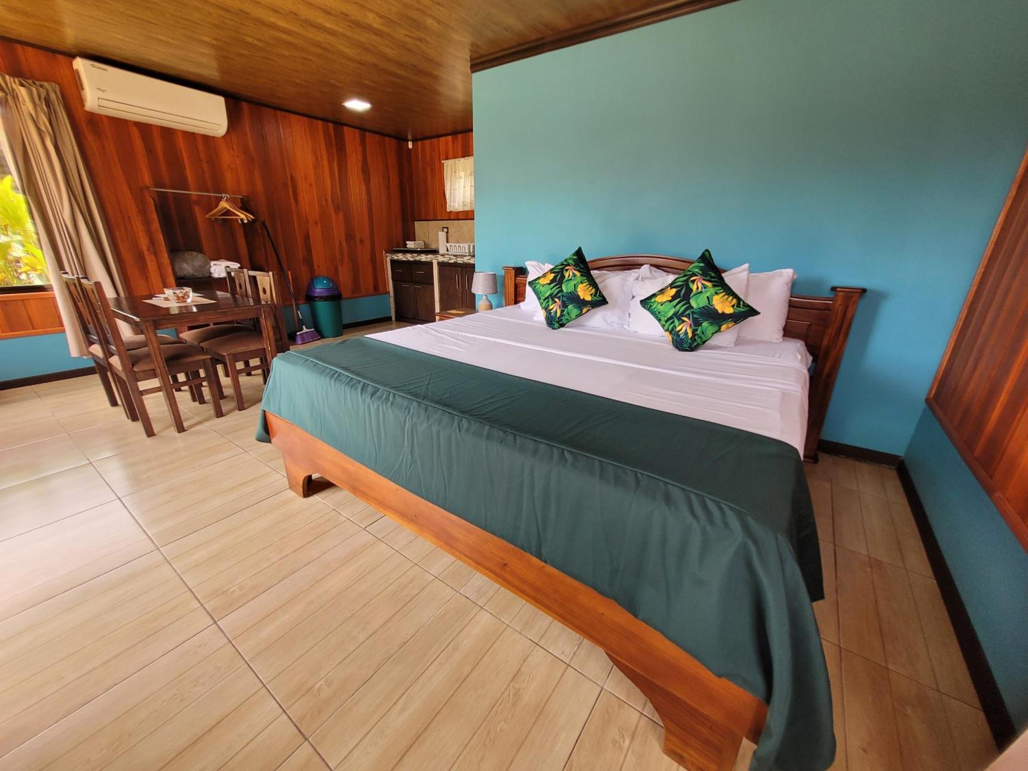 Cabanas Suenos Del Arenal La Fortuna Luaran gambar