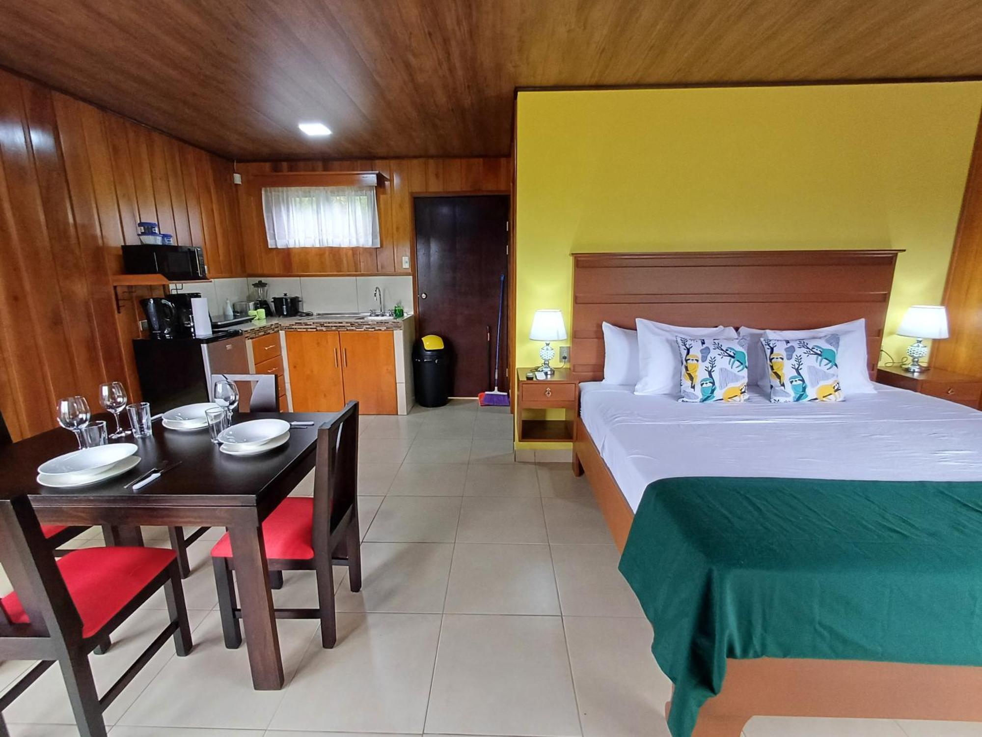 Cabanas Suenos Del Arenal La Fortuna Luaran gambar