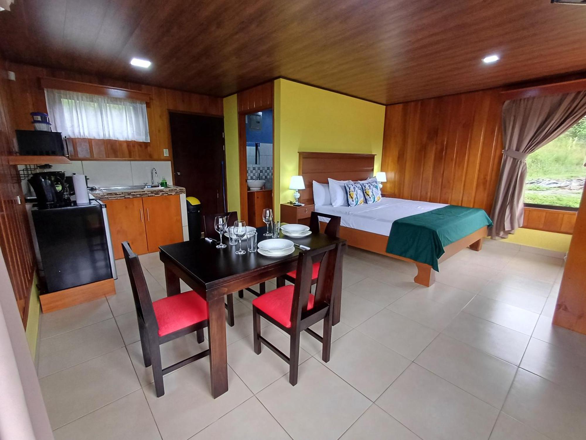 Cabanas Suenos Del Arenal La Fortuna Luaran gambar