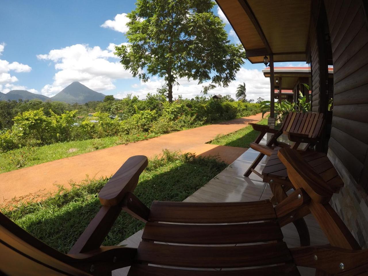 Cabanas Suenos Del Arenal La Fortuna Luaran gambar
