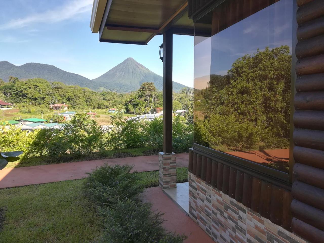 Cabanas Suenos Del Arenal La Fortuna Luaran gambar